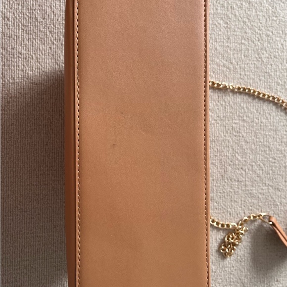 Halston purse - Picture 6 of 8